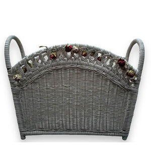 Vintage Wicker Magazine Vinyl Record Storage Rack Basket Shabby Beach Cottage